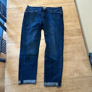 Hudson women’s jeans size 32.-Krista straight crop with roll cuff. GUC.